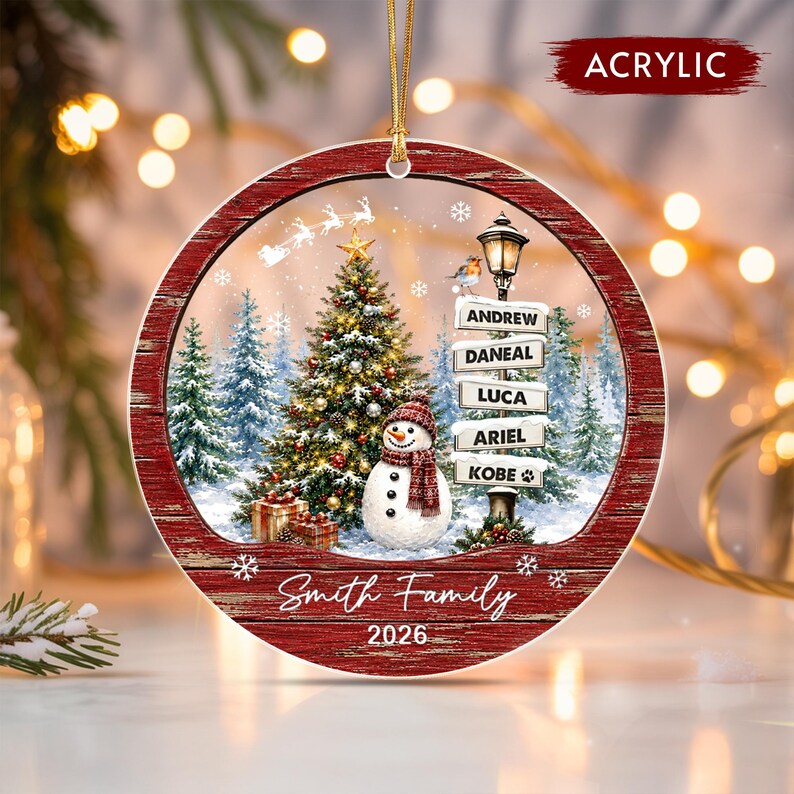 Family & Pet Signpost Crystal Glass Ornament