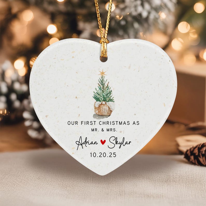 Couple Wedding Date & Name Christmas Ornament