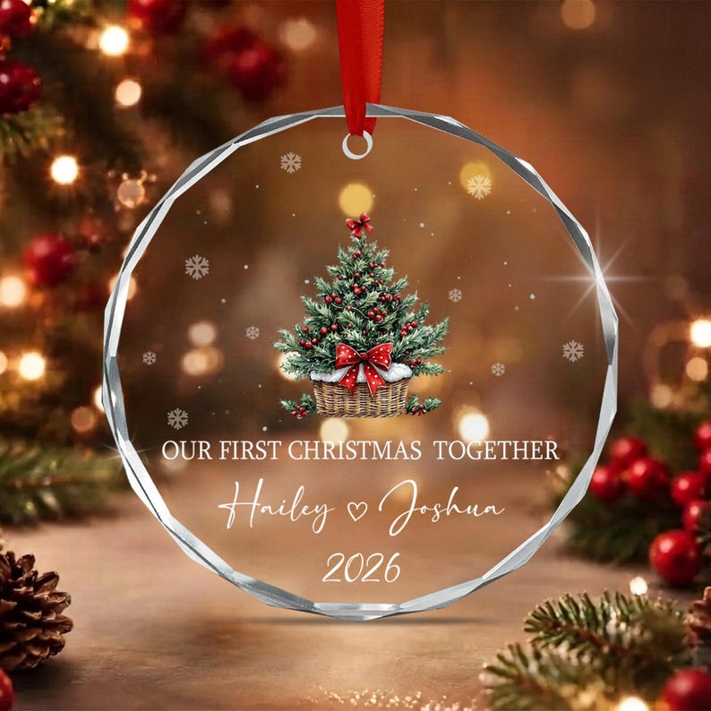 Couple Christmas Tree Glass Ornament 2026
